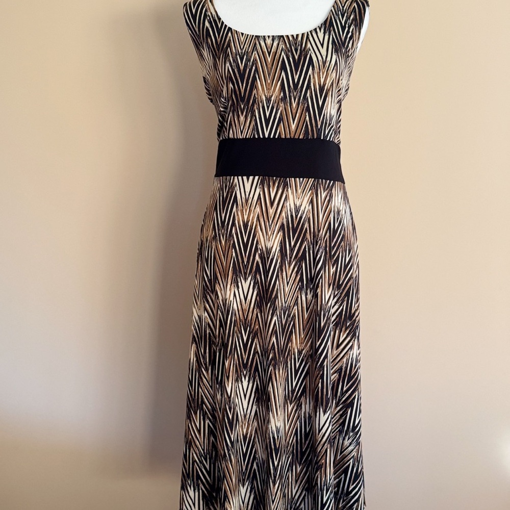 Elegant Black and Brown Chevron Maxi Dress